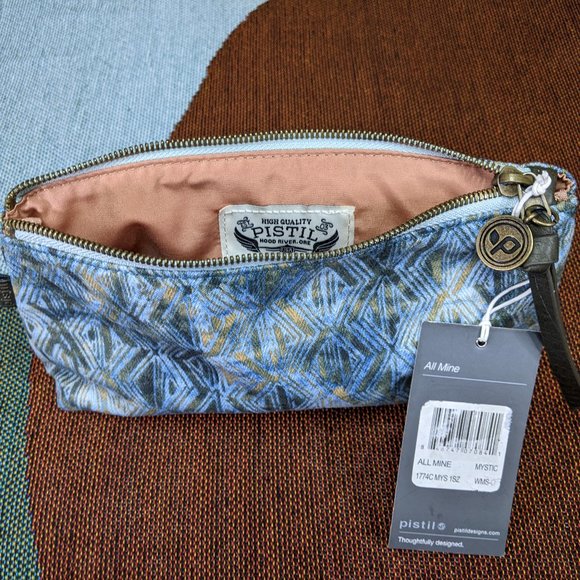 Pistil Women's Mystic All Mine Accessory Cosmetic Pouch Purse - Picture 3 of 6